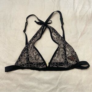 New! Coco de Mer Chic Black Lace Triangle Bralette 1753